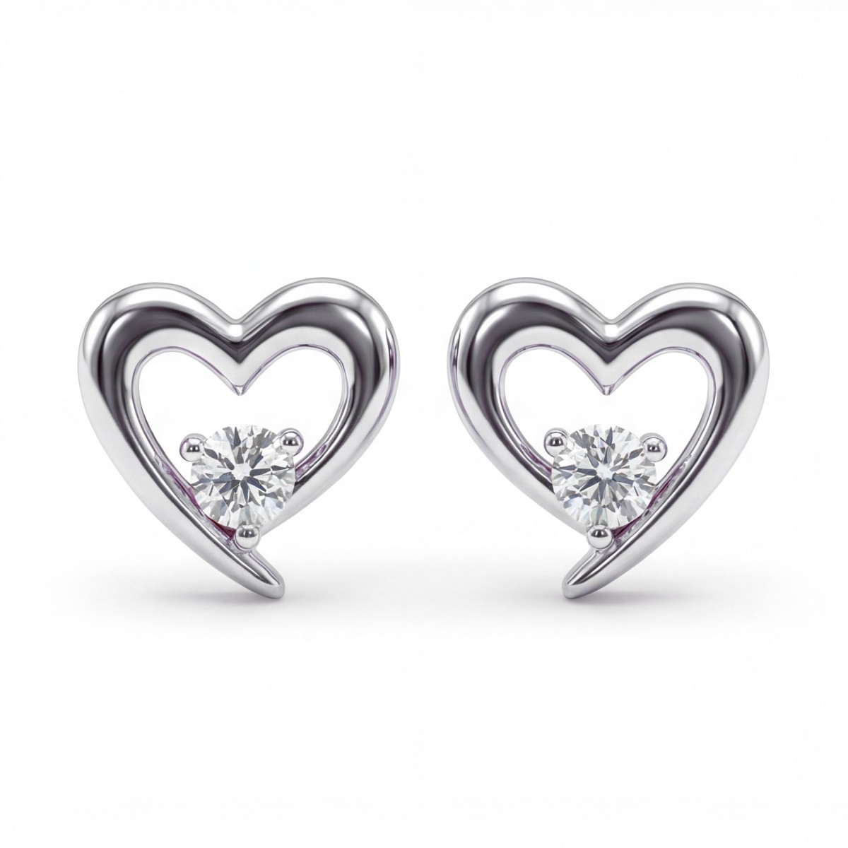 Essence - Moissanite Heart Earrings