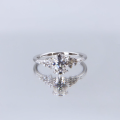 Ovaline - Moissanite Ring with Minimalistic Side Stones