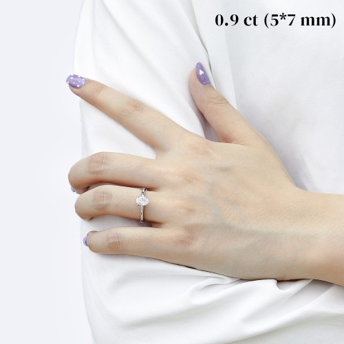 Eloise - Oval Solitaire Moissanite Ring
