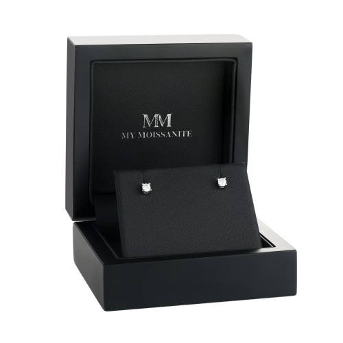 Nova - Moissanite Stud Earrings