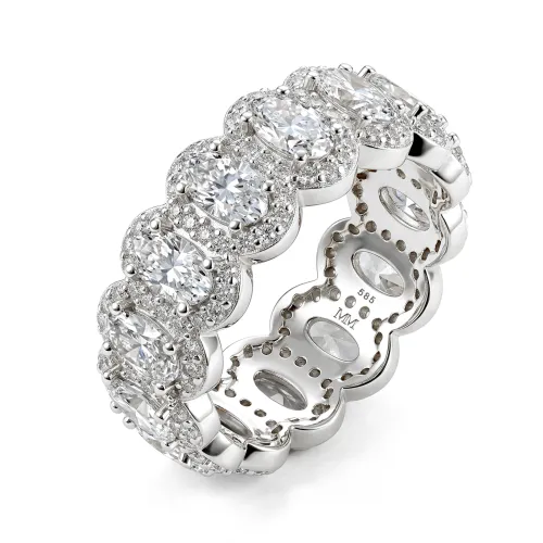 Opaline - Ovaal Geslepen Moissanite Eternity Ring Met Geschulpte Pavé Halo