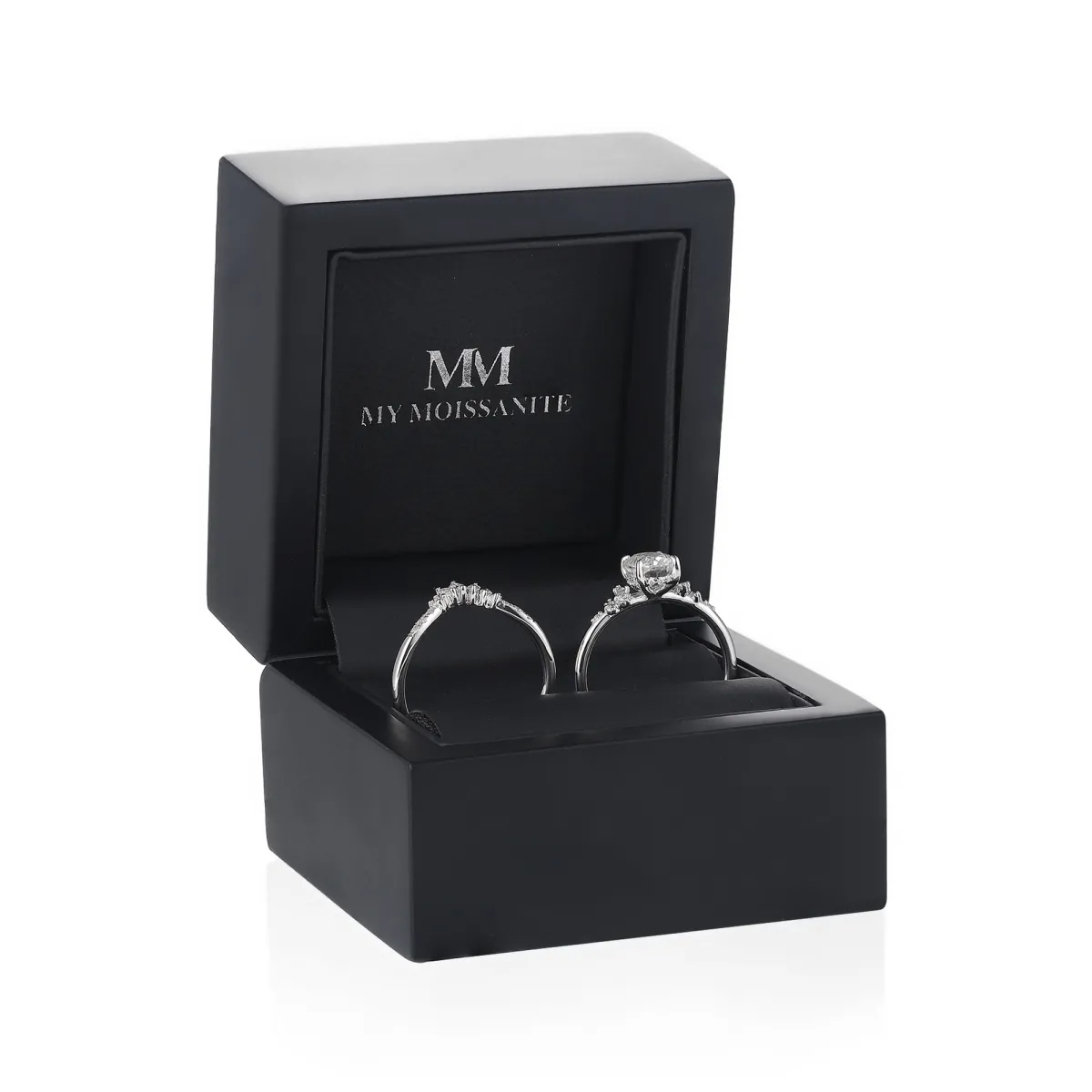 Ethereal Elegance Set - Ovaline & Serenella Moissanite Bridal Set With Marquise Accents