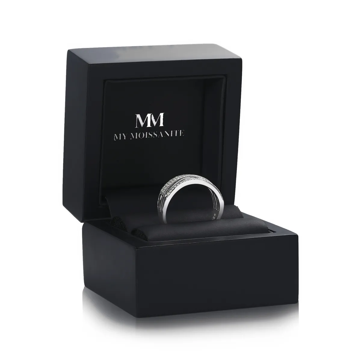 Estrella – Moissanite Cross-Over Line Ring